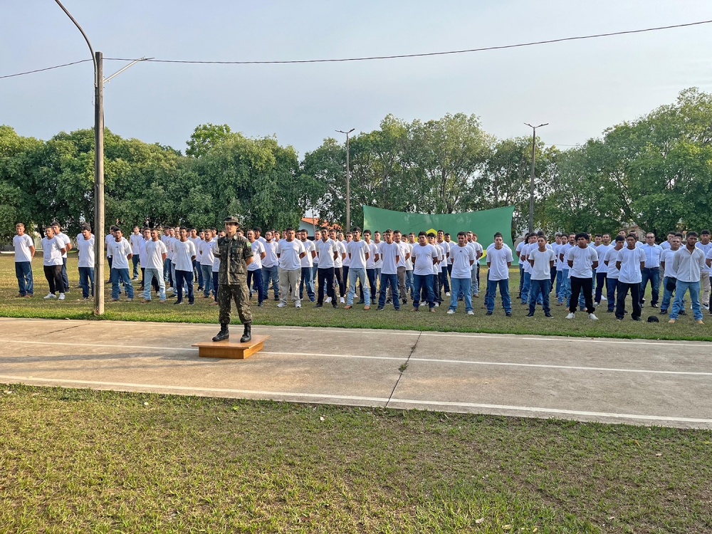 Tiro de Guerra de Juara realiza Comiss�o de Sele��o-Geral para jovens alistados ao Servi�o Militar