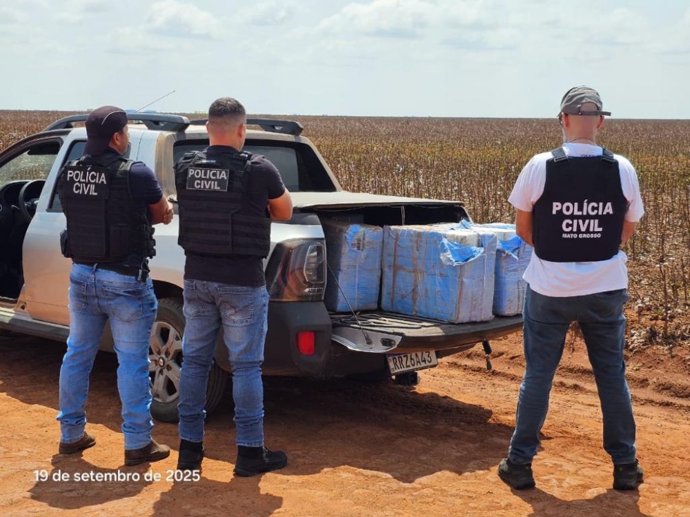 Pol�cia Civil prende suspeito em flagrante com 240 tabletes de maconha tipo skank