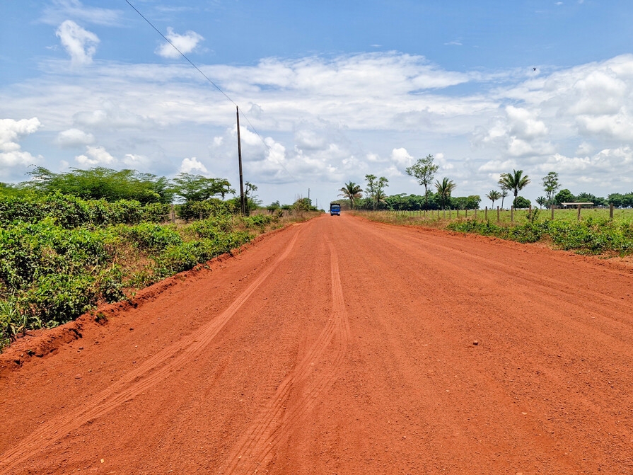 Otaviano Pivetta pede atualiza��o do projeto para licitar 30km de asfalto na estrada d Itapi�na.
