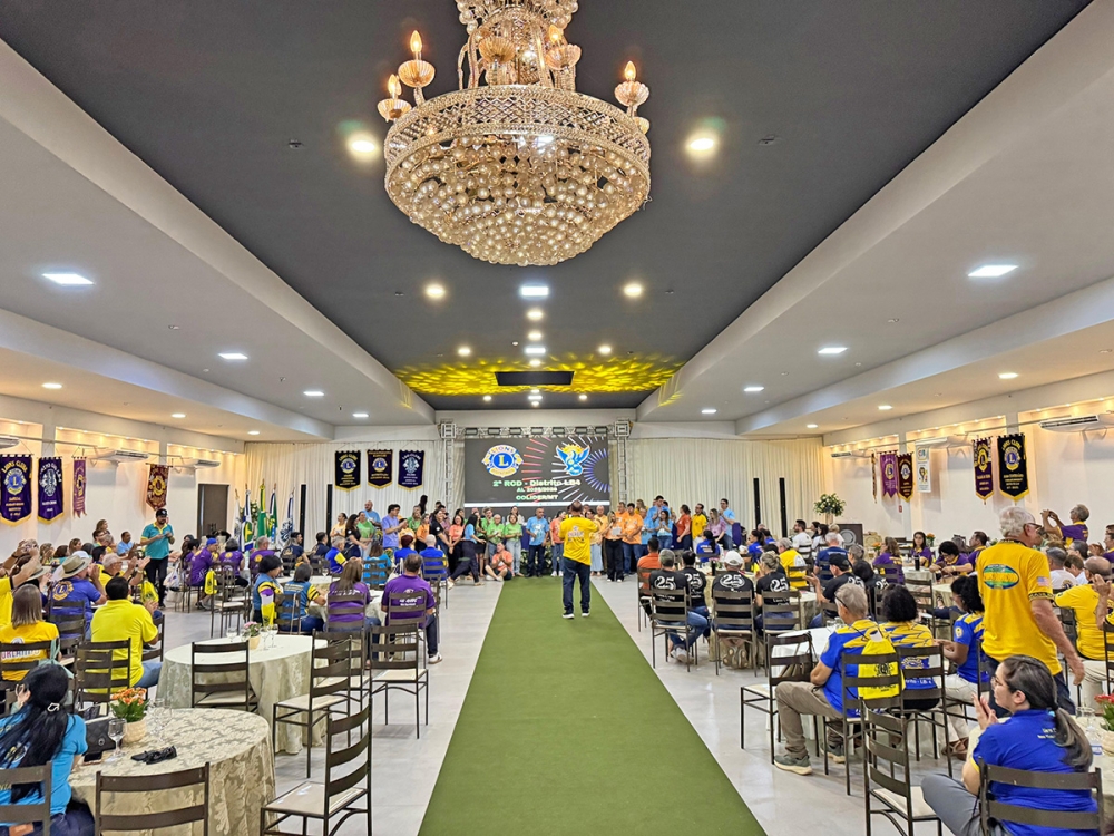Lions Clube de Juara participou da 2� RCD do Distrito LB4 em Col�der