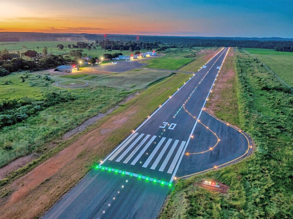 Governo de MT publica licita��o para projetos de balizamento noturno do Aeroporto de Juara
