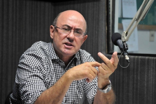 Riva: alian�as erradas podem rachar base