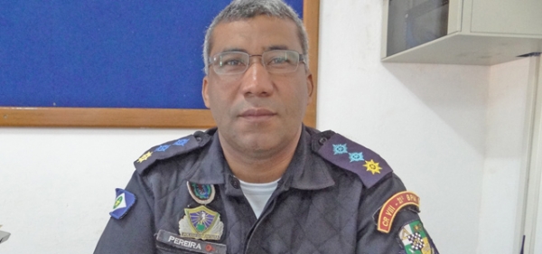 Caminhoneiro � assaltado na MT 220 e PM faz cerco aos ladr�es que est�o escondidos na mata