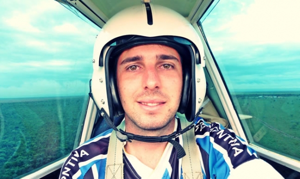 Piloto de MT morre carbonizado ap�s queda de avi�o