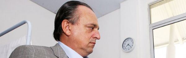 MP � favor�vel que Henry trabalhe como m�dico, mas alerta sobre a �gravidade� dos atos praticados pelo ex-deputado