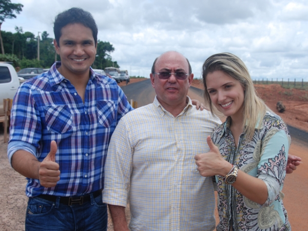 Deu no Olhar direto: A jovem de Juara Jana�na Riva confirma pretens�o a candidatura de deputada estadual