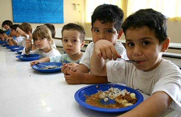 Alimentos proibidos na lancheira das crian�as