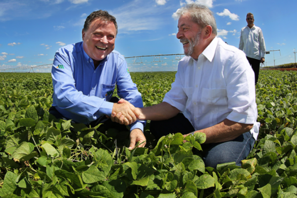 A viagem de Lula e Blairo Maggi � Cuba pode render investimentos do empres�rio mato-grossensena ilha. 