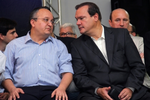 Ap�s atrair PTB, grupo de Taques quer apoio do PP e PR