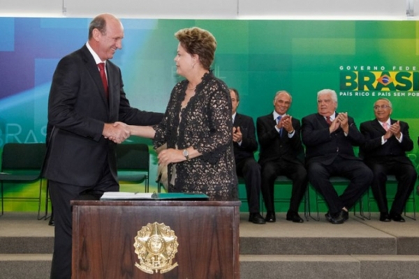 Silval afirma que Geller chegou ao Minist�rio por conta da troca de partido