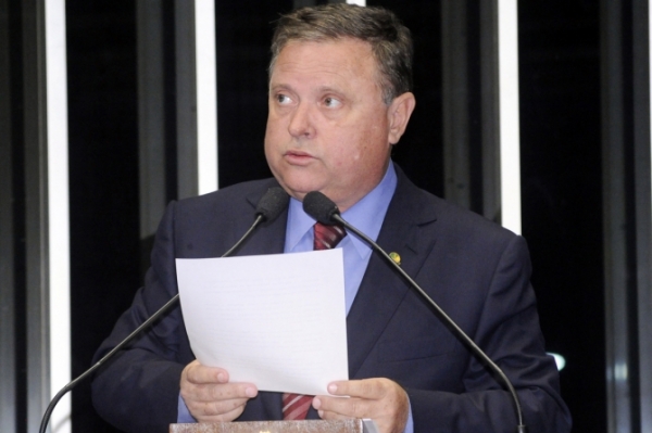 MPE prop�e a��o por improbidade contra Blairo Maggi