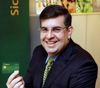 Sicredi define nova estrat�gia de cart�es