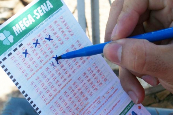 Mega-Sena pode pagar R$ 22 milh�es na quarta-feira