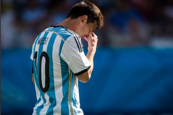 Messi e Ronaldo s�o desvalorizados ap�s a Copa; James foi o que mais subiu