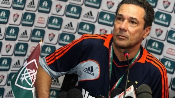 Luxemburgo confirma Flamengo com Muralha e Canteros e explica sa�da de Felipe: 'Decis�o t�cnica'