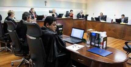 Pleno aplica multa a Vereador por pr�tica de propaganda antecipada