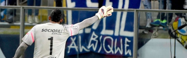 STJD decide excluir Gr�mio da Copa do Brasil por racismo contra goleiro Aranha