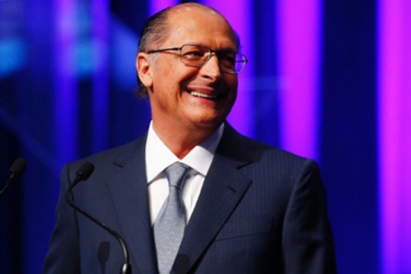 Alckmin � reeleito e garante 6� mandato consecutivo do PSDB