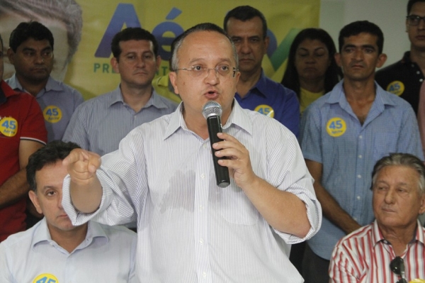 Taques reafirma corte de gastos, mas n�o confirma fus�es