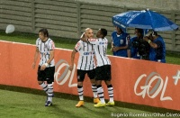 Com dois belos gols, Corinthians vence o Vit�ria por 2 a 1 na Arena Pantanal