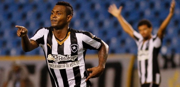Jobson � suspenso pela Fifa; Bota tenta recurso para atacante jogar final