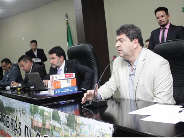 Procuradoria classifica Sum�rio como conceito de vanguarda e Presidente da AL reitera apoio � CPI da Copa