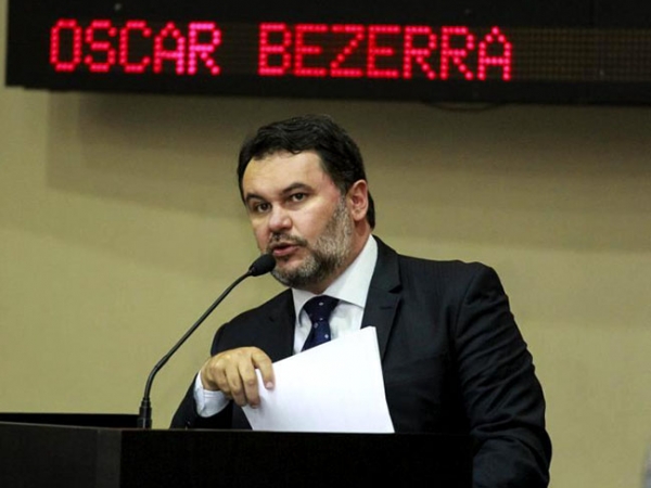Oscar aciona a Bancada Federal para renegociar d�vida do Cr�dito Rural de 194 fam�lias assentadas em Juara
