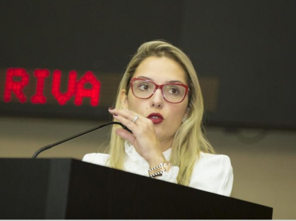 Janaina Riva se torna parte na defesa da AL contra ADIN de Taques sobre Or�amento Impositivo