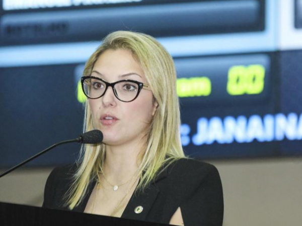 Janaina diz que gabinete de combate a corrup��o � fict�cio