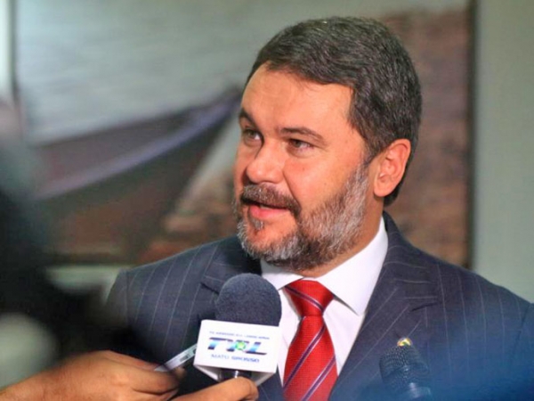 Oscar Bezerra prop�e cria��o de relat�rio da viol�ncia em Mato Grosso