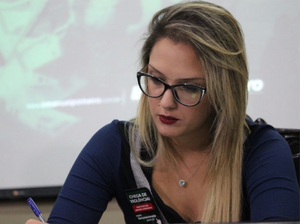 Janaina pede que deputados se unam para por fim � greve e PMDB convoca secret�rios para esclarecer sobre RGA