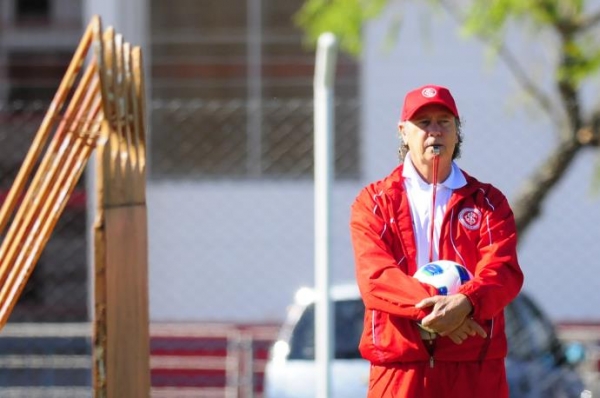 Paulo Roberto Falc�o � o novo t�cnico do Inter