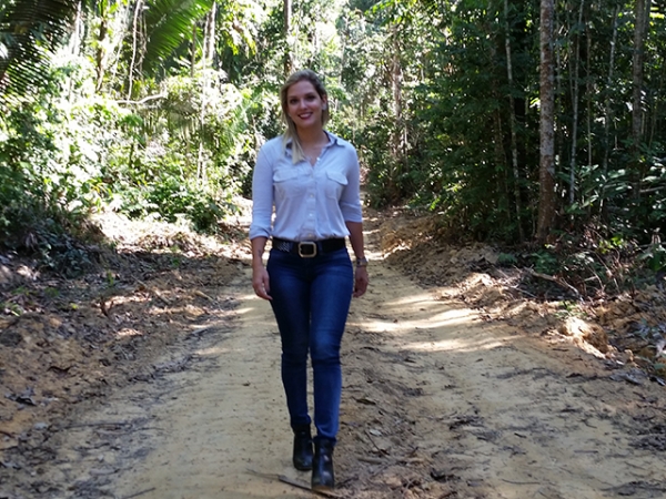 Deputada realiza mais uma edi��o do 'Jana na Estrada' e visita seis munic�pios sexta e s�bado