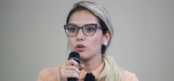 Bazar das amigas vai ajudar seis institui��es que trabalham com animais de rua em Cuiab�