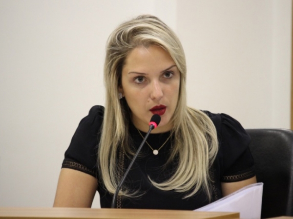 Emenda de Janaina � LDO prev� pagamento da RGA do ano que vem integralmente dentro de 2017