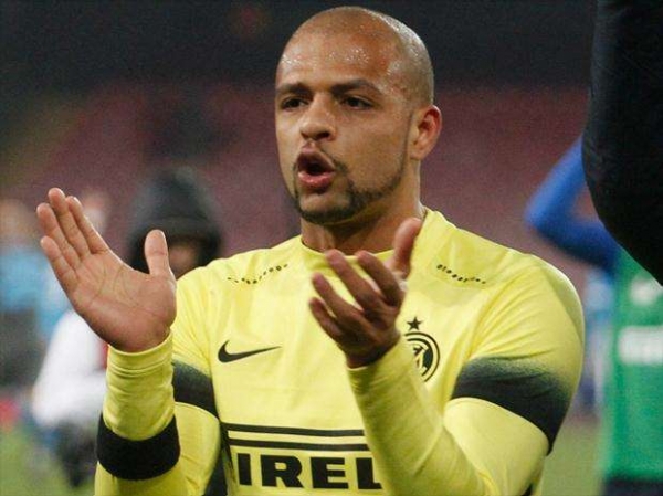Comentarista chama Felipe Melo de violento e jogador alfineta: �Nunca fui preso�
