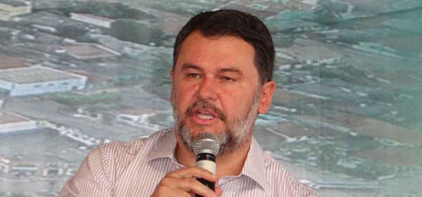 60 mil litros de �leo diesel s�o liberados para Tabapor�, ap�s pedido de Oscar