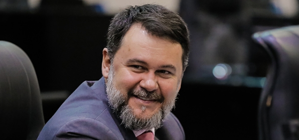 Semana de Preven��o ao tratamento de C�ncer Infantil nas escolas agora � Lei