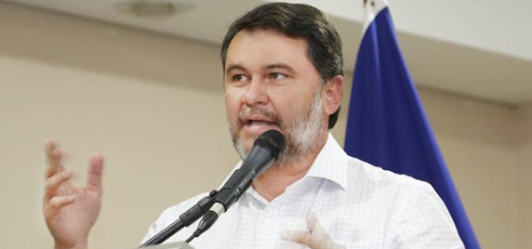 Projeto de Lei que regulamenta a Ozonioterapia � entregue ao Executivo