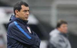 Desempenho do Corinthians surpreende at� o t�cnico F�bio Carille