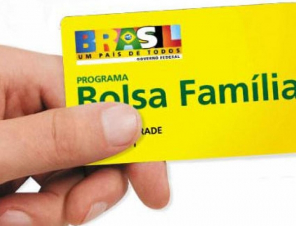 Equipe volante do CRAS e a Gest�o do Bolsa Fam�lia convocam fam�lias da Comunidade �gua Boa para reuni�o nesta ter�a-feira (19) 