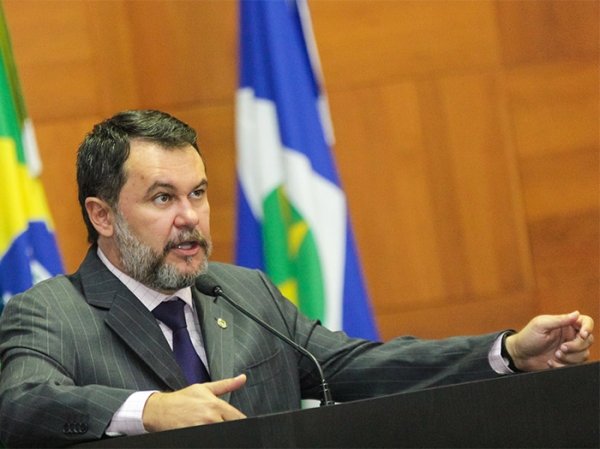 PL prev� o fornecimento de equipamentos de seguran�a para agricultores