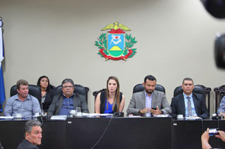 Decreto de lideran�as partid�rias retoma autonomia de Conselhos Comunit�rios de Seguran�a