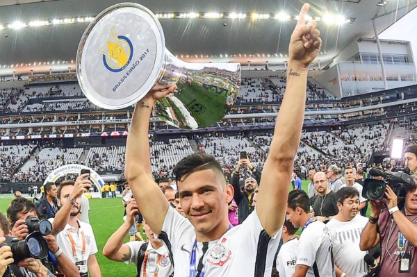 Corinthians busca �novo Balbuena� no mercado sul-americano