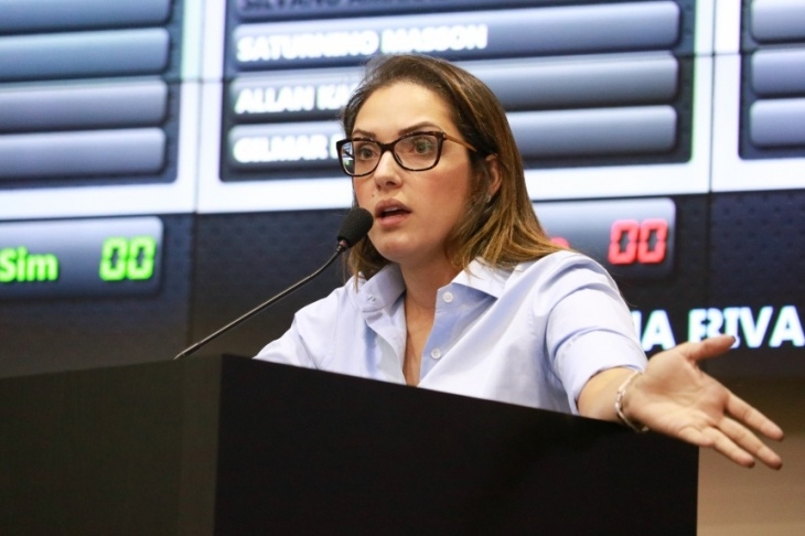 Para deputada Janaina Riva, Taques precisa parar de enxugar gelo com rela��o � Sa�de