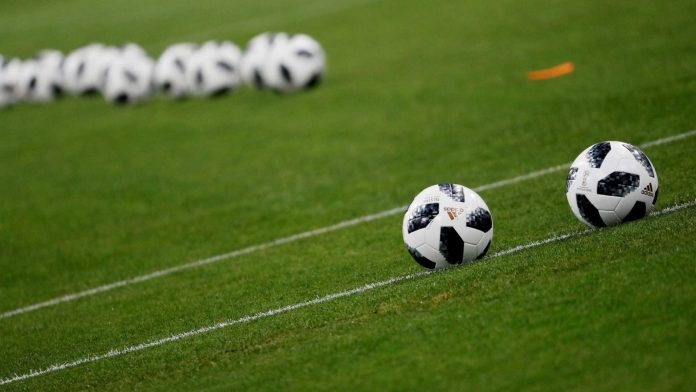 Inglaterra e B�lgica s�o os destaques no quinto dia de Copa