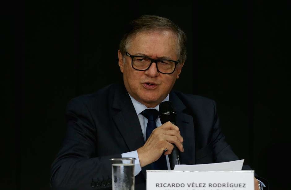 Ministro reconhece 