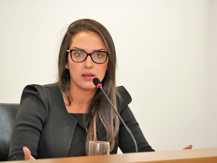 Juiz eleitoral defere HC, impede envio den�ncia contra Janaina e Janete Riva ao MPF e pede que magistrada se explique