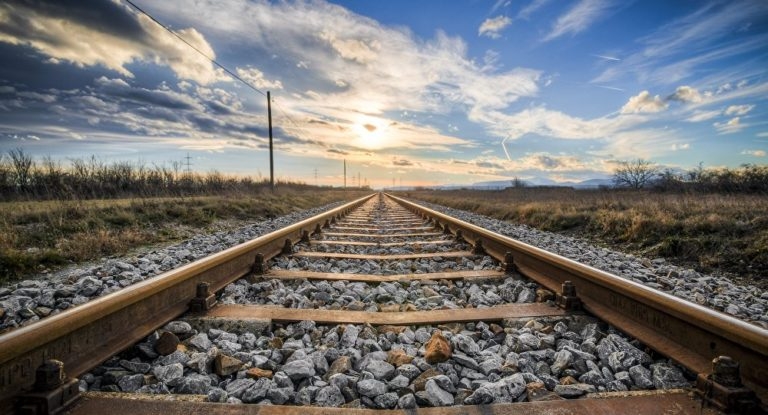 Conversa com Jana�na sobre min�rio de ferro e um trem pra Juara