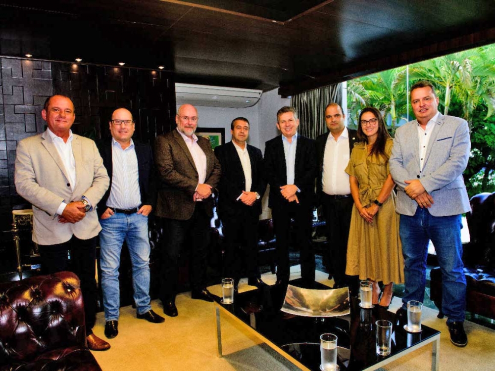 Em agenda com o presidente nacional da Funasa, presidente da AL pede recursos para destina��o correta do lixo